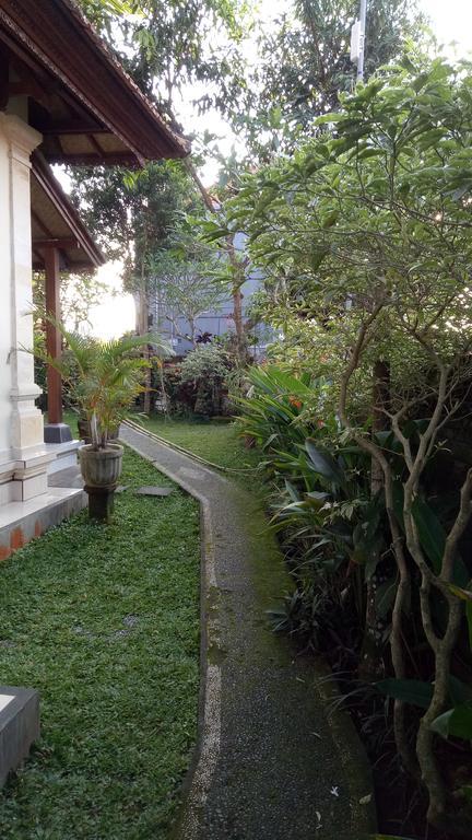 Pondok Loris Guest House Ubud Extérieur photo